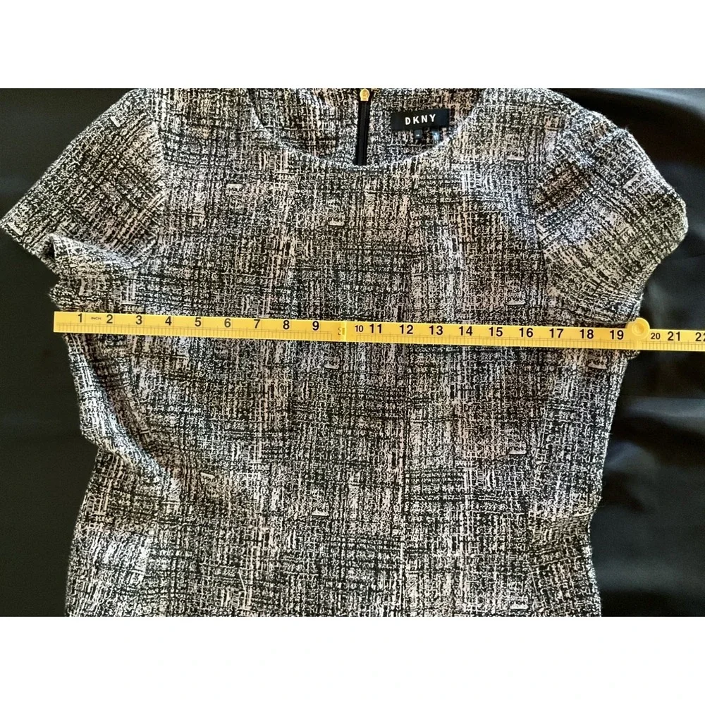 DKNY Women's Dress Size 14 Black White Geometric Short Sleeve Knee Length - Picture 5 of 15